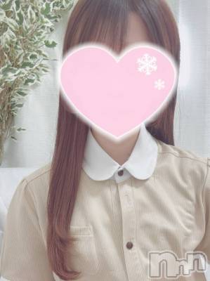 体験なぎさ/エステ課(24) 身長150cm、スリーサイズB81(C).W54.H82。新潟デリヘル Office Amour(オフィスアムール)在籍。