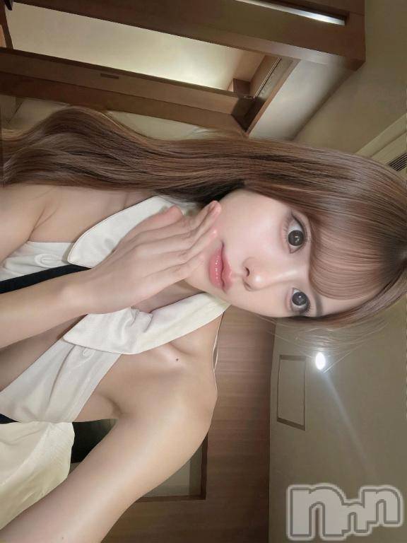 長岡デリヘルROOKIE(ルーキー)みな☆プラチナ(22)の2026年10月26日写メブログ「差入れについて🧡」