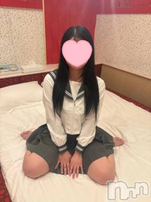 新潟デリヘル 新潟デリヘル倶楽部(ニイガタデリヘルクラブ) しおり(18)の12月17日写メブログ「初出勤楽しかったです❣️」