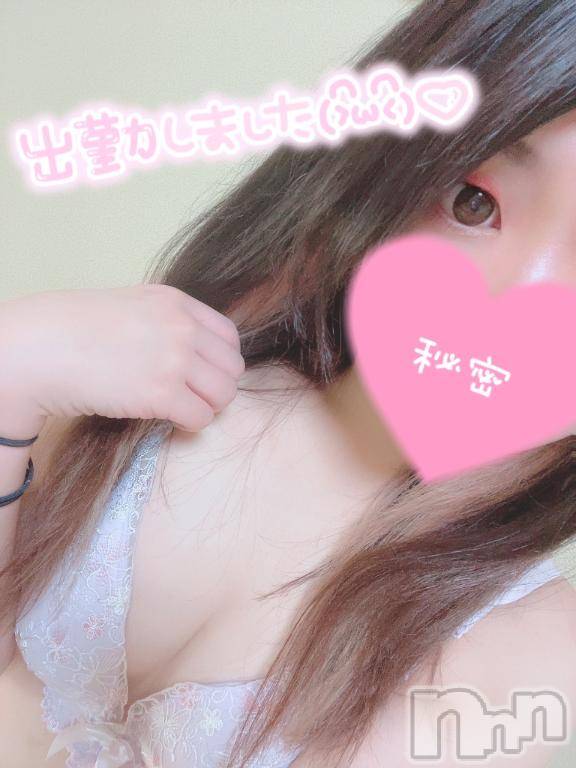 上越デリヘルHONEY(ハニー)かのん(♪)(26)の2025年12月17日写メブログ「初出勤✨️」