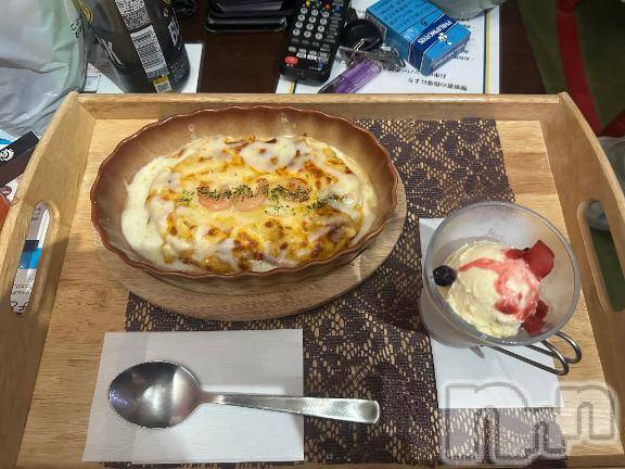 新潟デリヘル奥様特急 新潟店(オクサマトッキュウニイガタテン)しゅり(22)の2025年12月23日写メブログ「最終日😥」