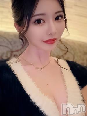 せしる(22) 身長157cm、スリーサイズB87(E).W55.H83。上越デリヘル BLUE BIRD上越店(ブルーバード上越店)在籍。