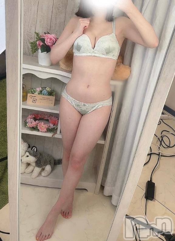 上越デリヘルBLUE BIRD上越店(ブルーバード上越店) すもも(23)の1月7日写メブログ「吸いついちゃいます🤭🔞」