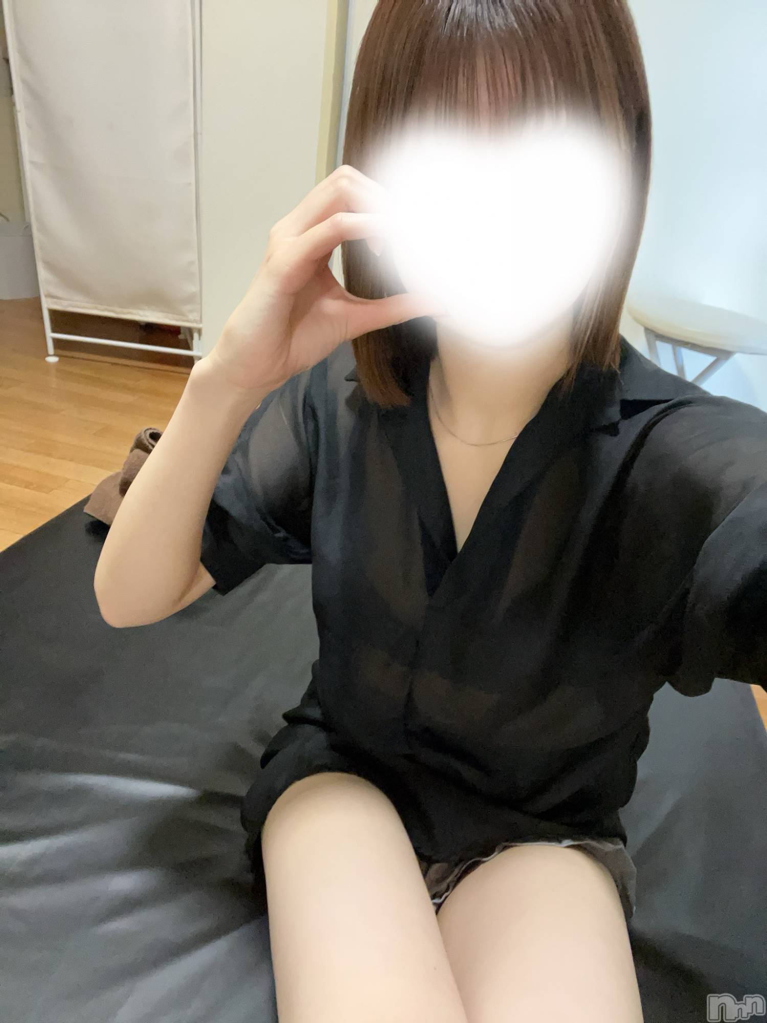新潟メンズエステMen's Spa 神の手(メンズスパカミノテ)【新人】南美ゆなの2026年1月31日写メブログ「待ってるよ～🐰🤍」