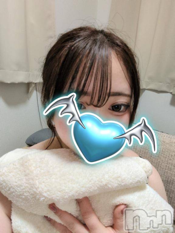 新潟デリヘル奥様特急 新潟店(オクサマトッキュウニイガタテン)るい(18)の2025年12月19日写メブログ「今日も１日お疲れ様です🩷」