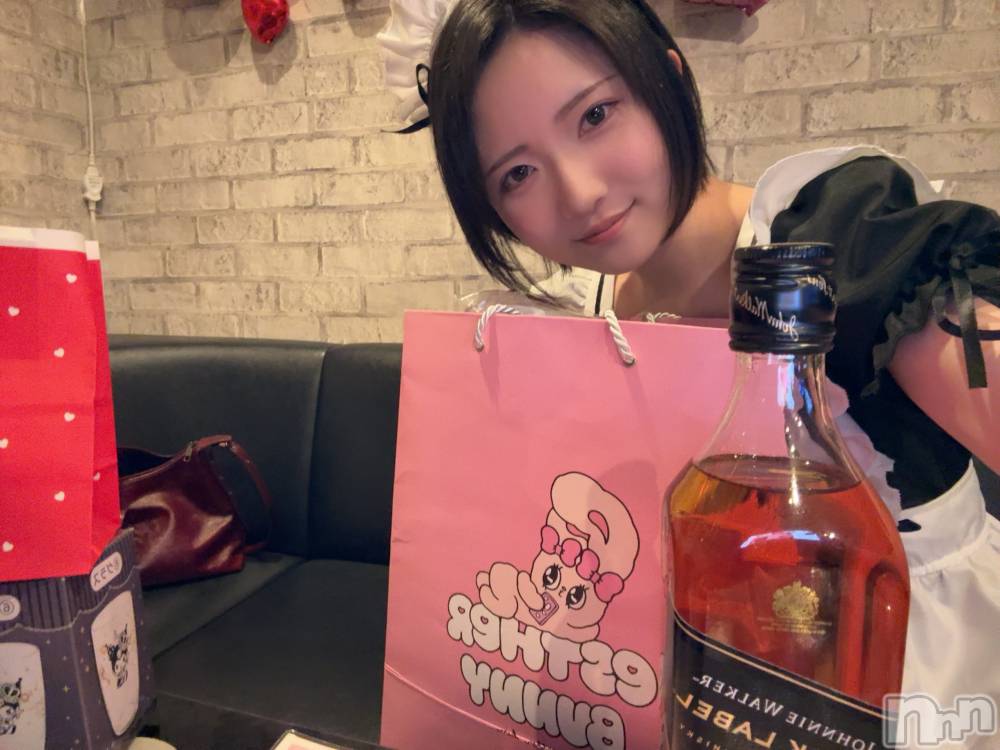 ����������ʥå��������륺�С�Girls Bar Bacchus�������Ź(�Хå��������ޥ��ƥ�) �椦��2��13���̥�֥����֥Х�󥿥���1����💖��