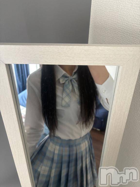 長岡デリヘル純・無垢(ジュンムク)ゆめ(19)の2026年1月28日写メブログ「出勤～！」