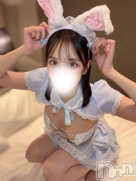 長岡デリヘルROOKIE(ルーキー)ゆりか☆プラチナ(21)の2025年12月31日写メブログ「ほっといていいの!?🥺🥺」