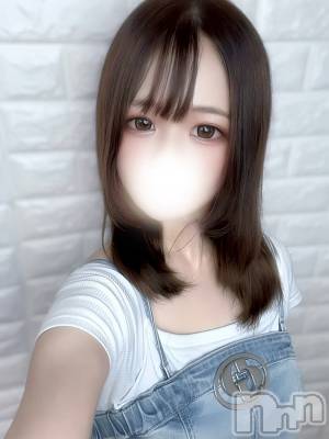 さり(20) 身長153cm、スリーサイズB84(B).W55.H82。上越デリヘル BLUE BIRD上越店(ブルーバード上越店)在籍。