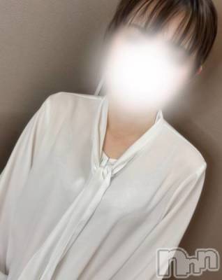 さゆり☆エステ・手コキ(38) 身長160cm、スリーサイズB87(D).W60.H90。新潟デリヘル 新潟デリヘル委員会 HOPE -ホープ-(ニイガタデリヘルイインカイホープ)在籍。