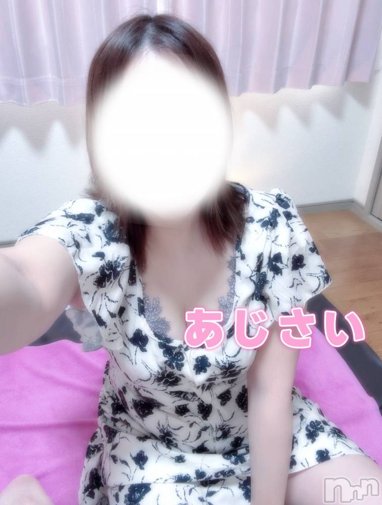 新潟メンズエステTiramisu(ティラミス) あじさい(35)の9月21日写メブログ「連休なのを実感します🤣」