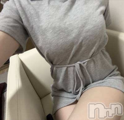 新潟メンズエステ MYIRO　-マイロ-(マイロ) はな(21)の1月6日写メブログ「初出勤🫶🏻︎💕︎︎」