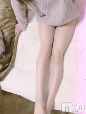 新潟デリヘル 新潟人妻　2nd Wife(セカンドワイフ) 体験。ことり奥様(26)の1月8日写メブログ「暖まるなら🩶」