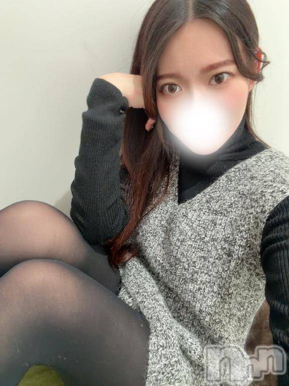 新潟デリヘル奥様特急 新潟店(オクサマトッキュウニイガタテン)しいな(26)の2026年1月6日写メブログ「私に夢中になって❤️」