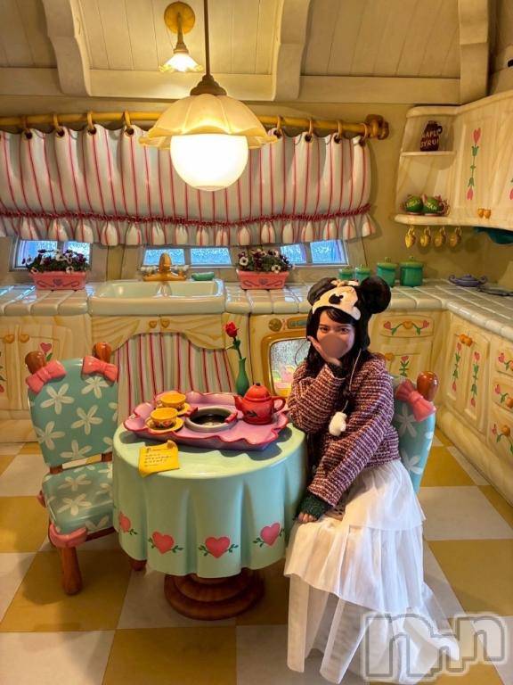 新潟デリヘル奥様特急 新潟店(オクサマトッキュウニイガタテン)しいな(26)の2026年1月9日写メブログ「最終日✨✨」