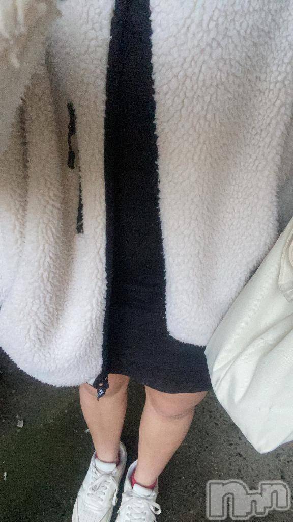 新潟デリヘル奥様特急 新潟店(オクサマトッキュウニイガタテン)ふうり(24)の2026年1月7日写メブログ「ふうりだよん！」