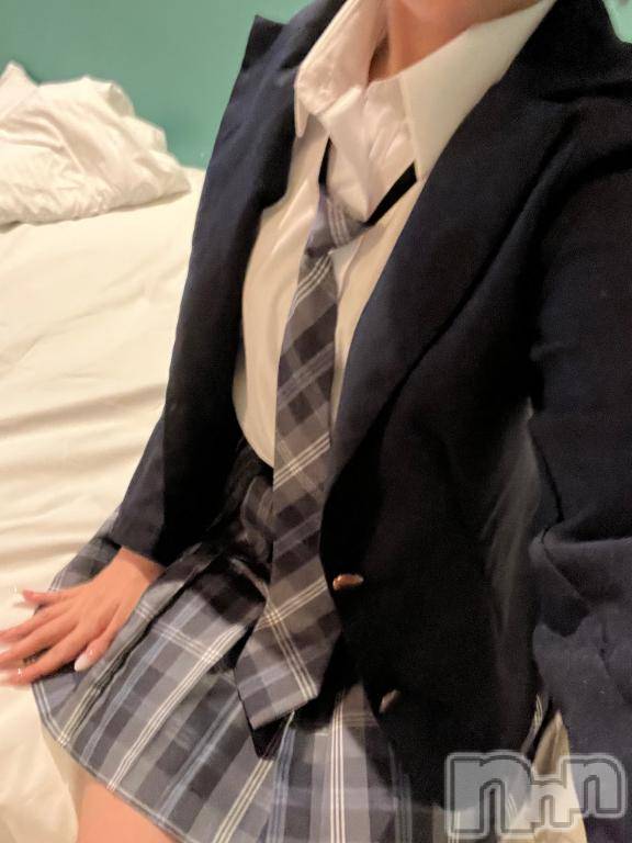 新潟デリヘルsleepy girl(スリーピーガール)体験はるひちゃん(18)の2026年1月20日写メブログ「初めまして！」