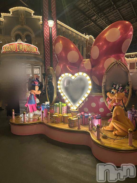 新潟デリヘル奥様特急 新潟店(オクサマトッキュウニイガタテン)にいな(25)の2026年1月27日写メブログ「絶賛〇〇中」