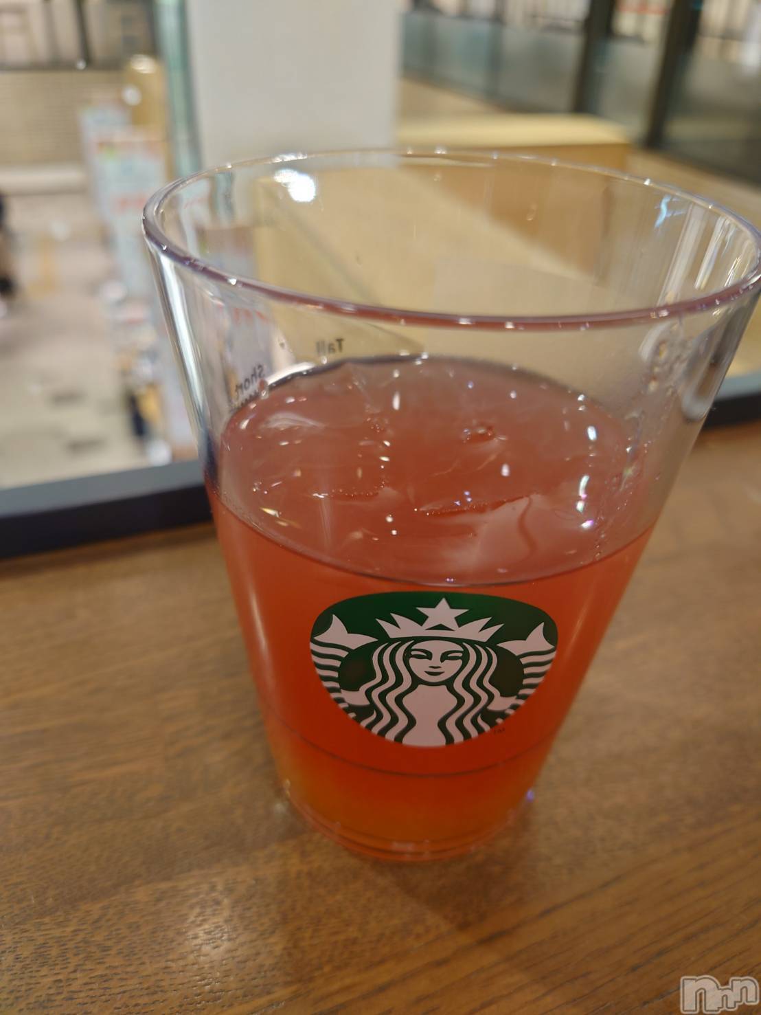 新潟デリヘルデリヘル新潟(デリヘルニイガタ)電撃復活/めぐみ(25)の2026年1月10日写メブログ「こんばんは🌛」