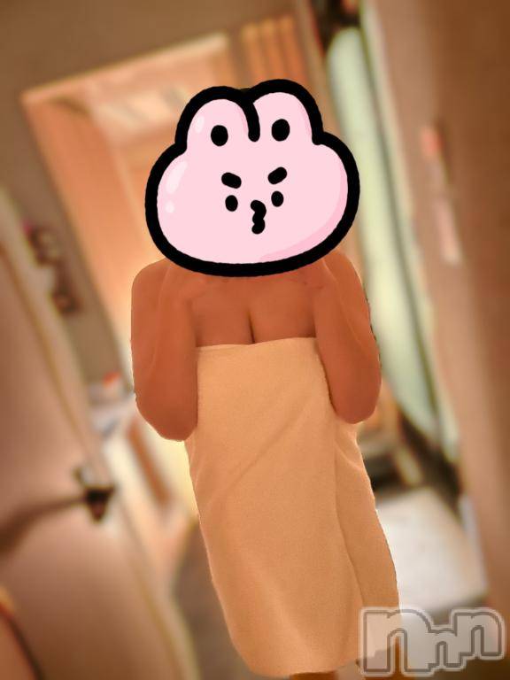 新潟デリヘル奥様特急 新潟店(オクサマトッキュウニイガタテン)ゆい(25)の2026年2月12日写メブログ「出勤しました」