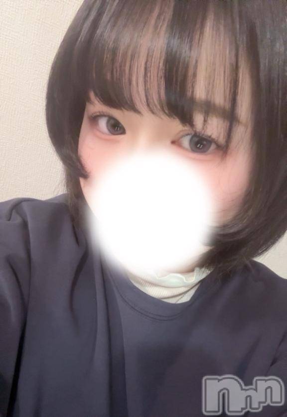 新潟デリヘル奥様特急 新潟店(オクサマトッキュウニイガタテン) れおな(25)の2月7日写メブログ「夜更かしさん集合🌙」