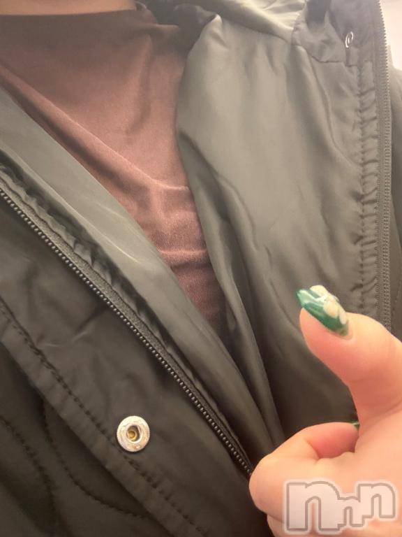 新潟デリヘル奥様特急 新潟店(オクサマトッキュウニイガタテン)れおな(25)の2026年1月12日写メブログ「予約ありがちょん」