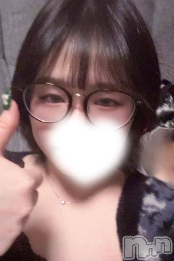 新潟デリヘル奥様特急 新潟店(オクサマトッキュウニイガタテン)れおな(25)の2026年1月13日写メブログ「くっつきたくなる夜」