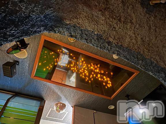 新潟デリヘル奥様特急 新潟店(オクサマトッキュウニイガタテン)れおな(25)の2026年2月4日写メブログ「かわぃ」