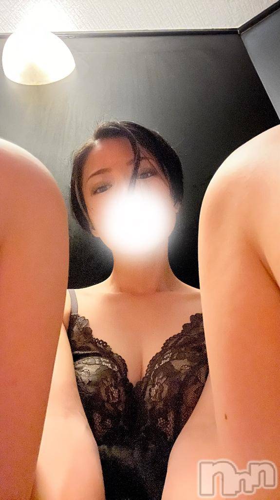 新潟デリヘル新潟人妻　2nd Wife(セカンドワイフ)体験。りんか奥様(29)の2026年1月14日写メブログ「ジゴ👙は消されたよ😂」