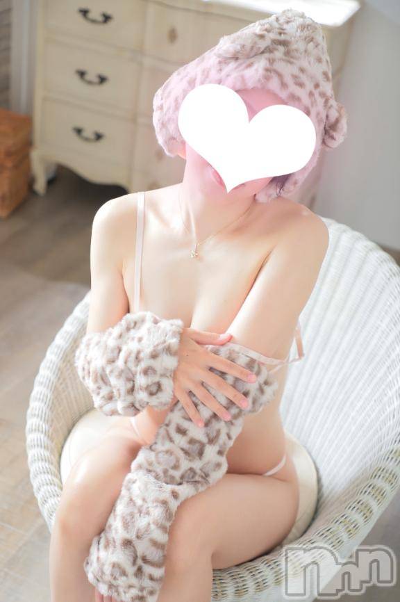 新潟デリヘル新潟人妻　2nd Wife(セカンドワイフ)りんか奥様(29)の2026年10月17日写メブログ「果て顔見せてね🍌」
