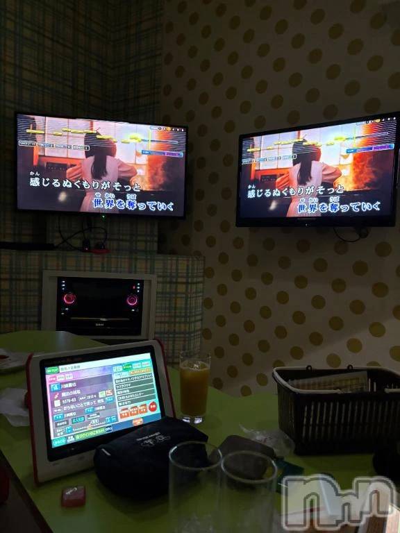 新潟デリヘル新潟市鳥屋野潟ちゃんこ(ニイガタシトヤノガタチャンコ) ひまり(28)の2月8日写メブログ「カラオケ🎤」