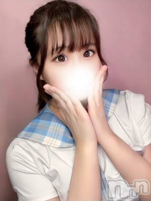 もえな(19) 身長161cm、スリーサイズB86(D).W57.H85。上越デリヘル BLUE BIRD上越店(ブルーバード上越店)在籍。