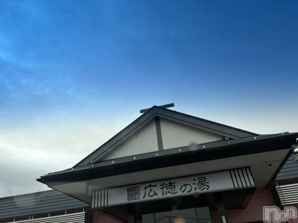 長野デリヘルStory ～人妻物語～(ストーリー) 極安☆おりん(44)の3月15日写メブログ「雨だあー☔️」