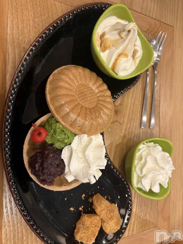 長野デリヘルStory ～人妻物語～(ストーリー) 極安☆おりん(44)の3月29日写メブログ「花よりデザート。笑」