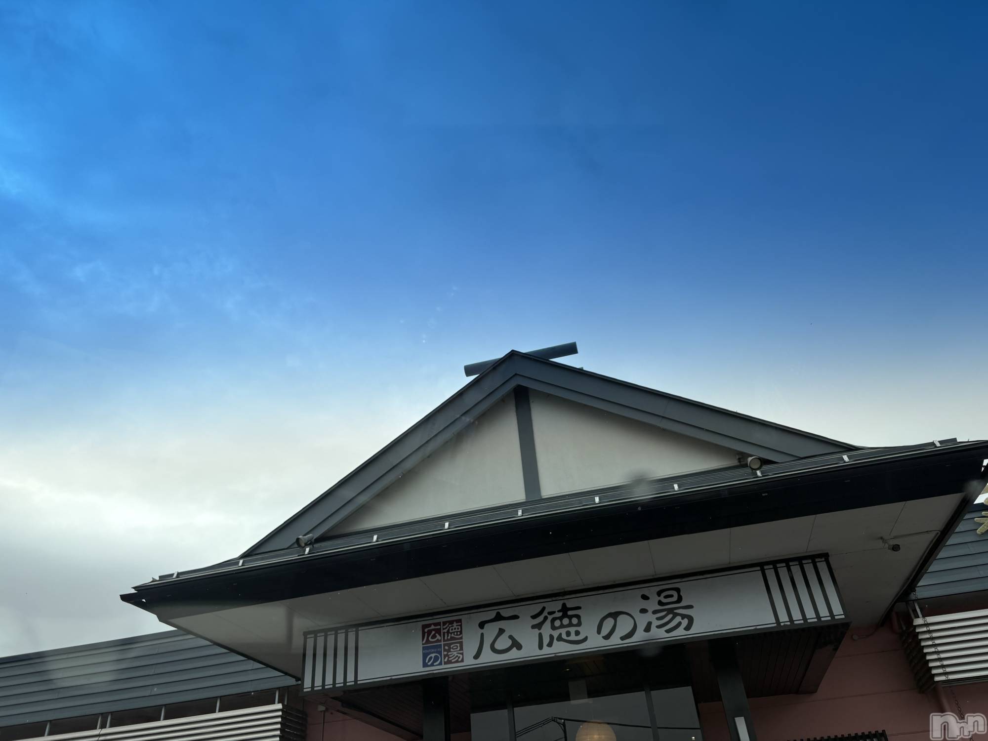 長野デリヘルStory ～人妻物語～(ストーリー)極安☆おりん(44)の2026年3月15日写メブログ「雨だあー☔️」