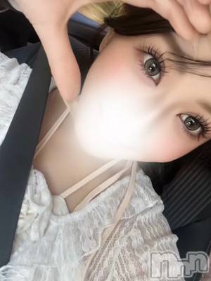 詩乃みなみ(21) 身長165cm、スリーサイズB83(C).W57.H85。上越デリヘル RICHARD（リシャール）(リシャール)在籍。