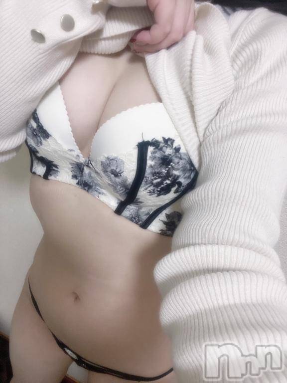 上越デリヘルBLUE BIRD上越店(ブルーバード上越店) めあり(21)の1月14日写メブログ「一緒に夜更かしして🌃♡」