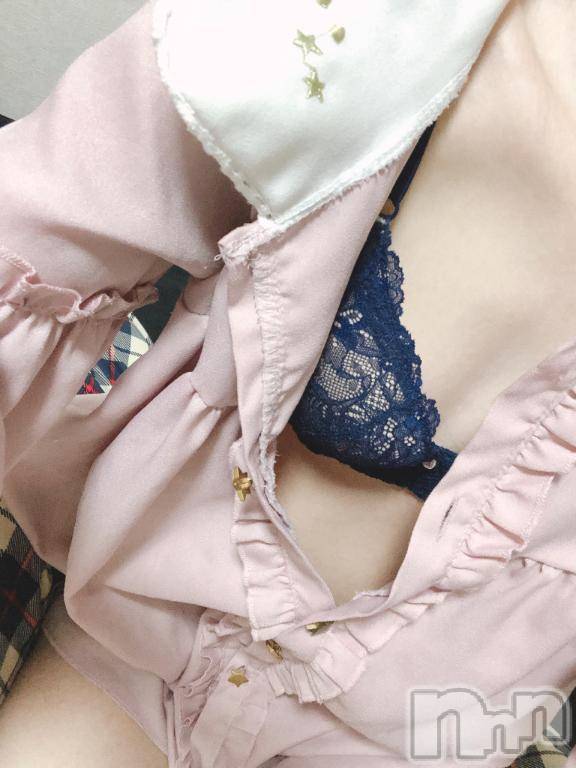 上越デリヘルHONEY(ハニー)みさ(♪♪)(23)の2026年1月15日写メブログ「強がりだけど…本当は甘えたい夜♡」