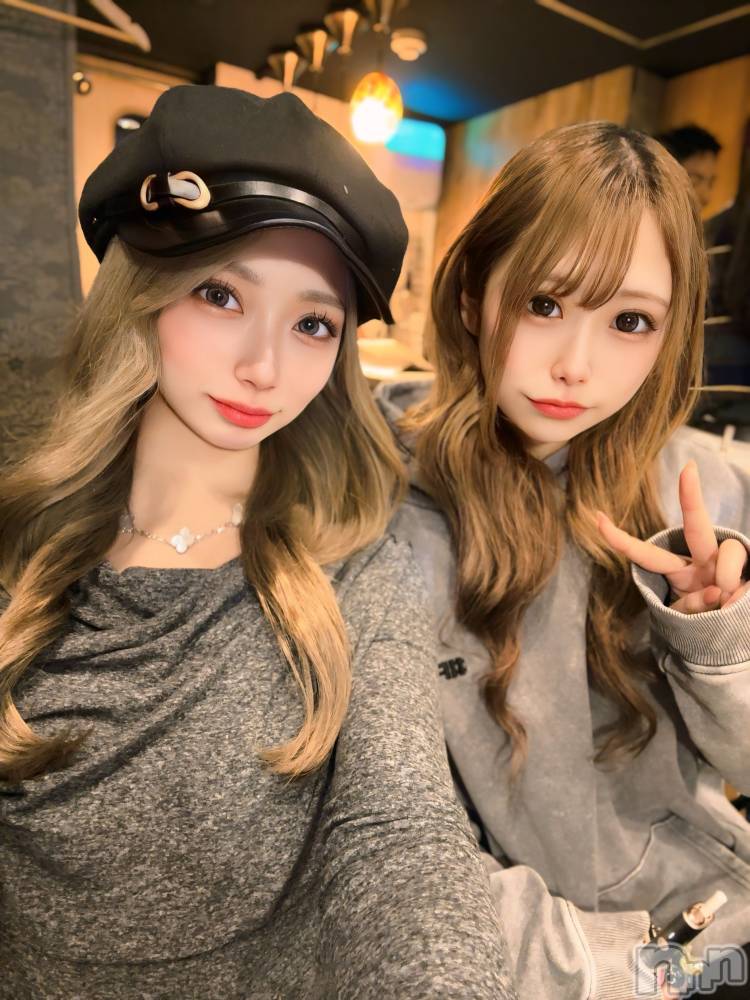 ���ܱ������ʥå��������륺�С�Lounge FLEUR(�饦�󥸥ե롼��) �ޤߤ�3��5���̥�֥����ֹ���