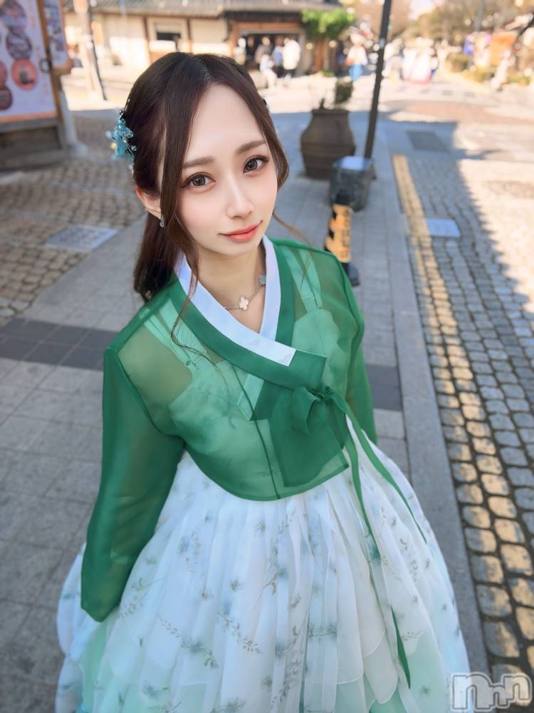 ���ܱ������ʥå��������륺�С�Lounge FLEUR(�饦�󥸥ե롼��) �ޤߤ�3��27���̥�֥�����💚��