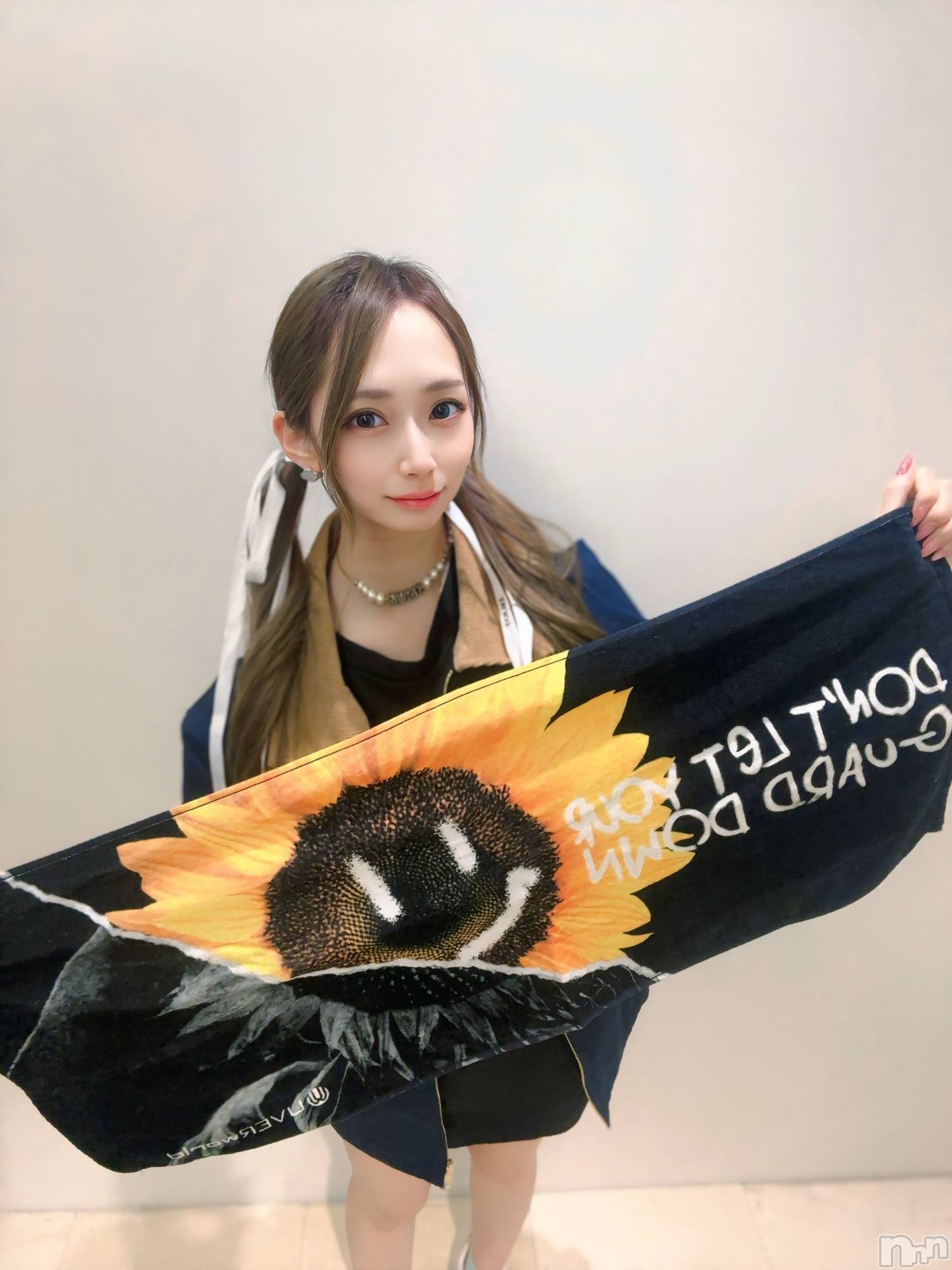 ���ܱ������ʥå��������륺�С�Lounge FLEUR(�饦�󥸥ե롼��) ��2026ǯ4��22���̥�֥�����crew��