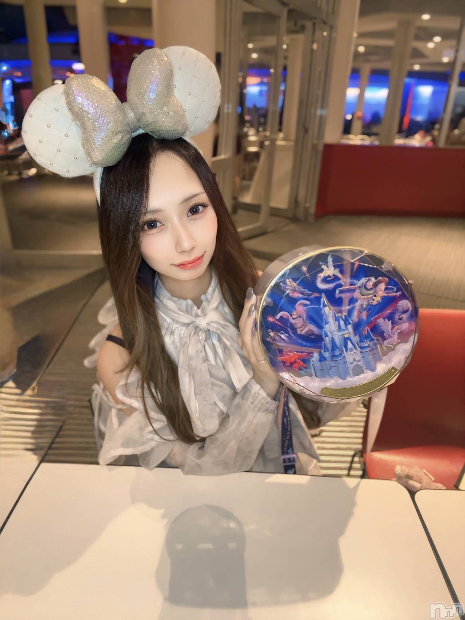 ���ܱ������ʥå��������륺�С�Lounge FLEUR(�饦�󥸥ե롼��) ��2026ǯ9��28���̥�֥����֥ݥåץ�����Х��åȡ�