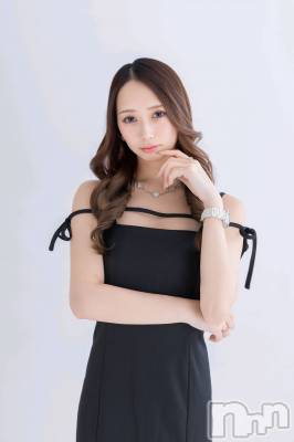 �ޤ�(25) ��Ĺ152cm�����ܱ������ʥå��������륺�С� Lounge FLEUR(�饦�󥸥ե롼��)���ҡ�