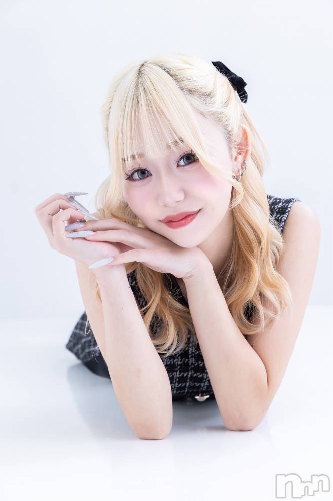 ���ܱ������ʥå��������륺�С�Lounge FLEUR(�饦�󥸥ե롼��) �����2��4���̥�֥����֤���ˤ���✨��