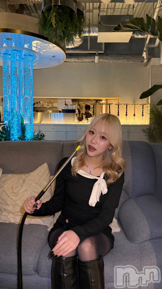 ���ܱ������ʥå��������륺�С�Lounge FLEUR(�饦�󥸥ե롼��) �����2��6���̥�֥����֥�������ϥޤäƤޤ�🥂��