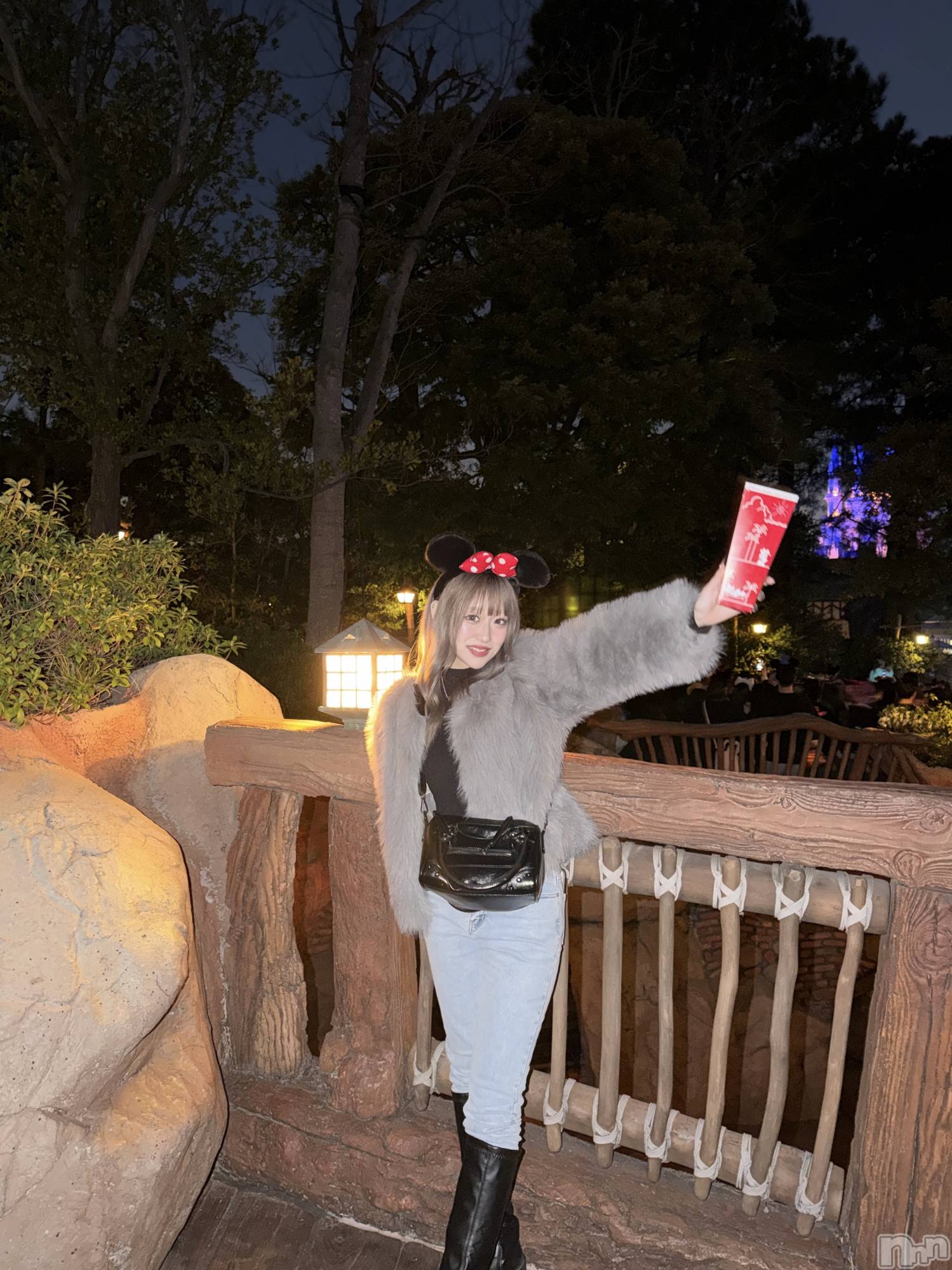 ���ܱ������ʥå��������륺�С�Lounge FLEUR(�饦�󥸥ե롼��) ��2026ǯ2��27���̥�֥�����ǰ��✨��