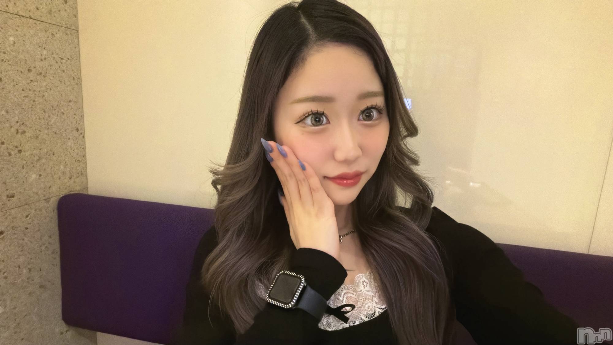 ���ܱ������ʥå��������륺�С�Lounge FLEUR(�饦�󥸥ե롼��) ��2026ǯ4��13���̥�֥�����4��13�� 18��00ʬ�Υ֥�����