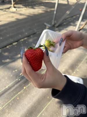 ���ܱ������ʥå��������륺�С�Lounge FLEUR(�饦�󥸥ե롼��) ����(20)��2��17���̥�֥����֤���������🍓��