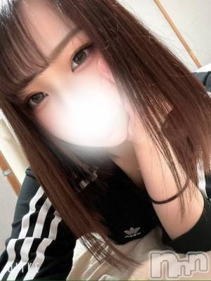 りむ(♪)(24) 身長155cm、スリーサイズB84(C).W56.H83。上越デリヘル HONEY(ハニー)在籍。