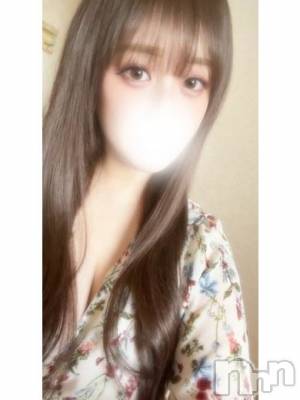 まな(28) 身長168cm、スリーサイズB94(G以上).W68.H89。上越デリヘル HONEY(ハニー)在籍。